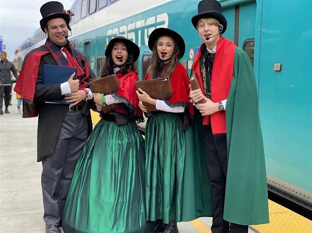 Live Christmas Carolers & Holiday Music at Newport Skates
