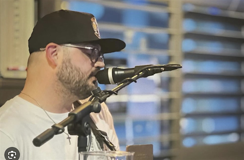 Live Music with Mike Buscio